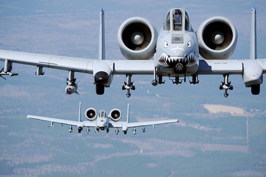 جنگنده A-10