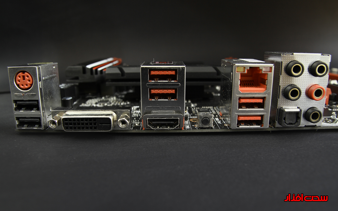 MSI Z170A TOMAHAWK
