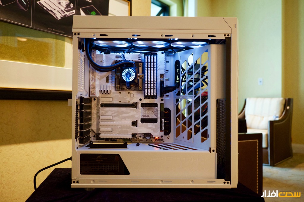 نمایشگاه CES 2016: غرفه شرکت دیپ کول (deepcool)