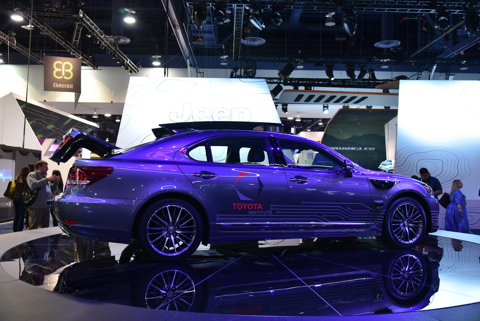 نمایشگاه CES 2018