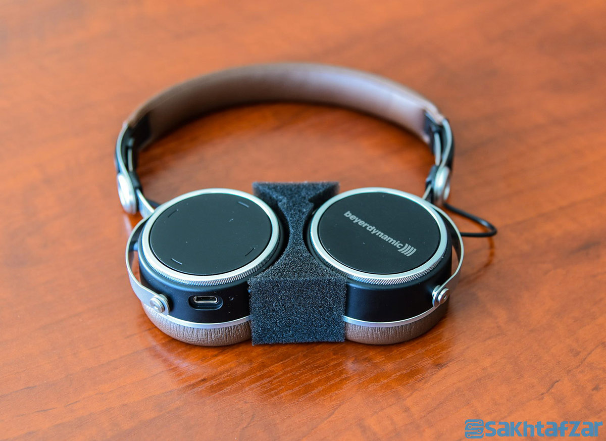 بررسی هدفون حرفه ایWireless Aventho شرکت Beyerdynamic