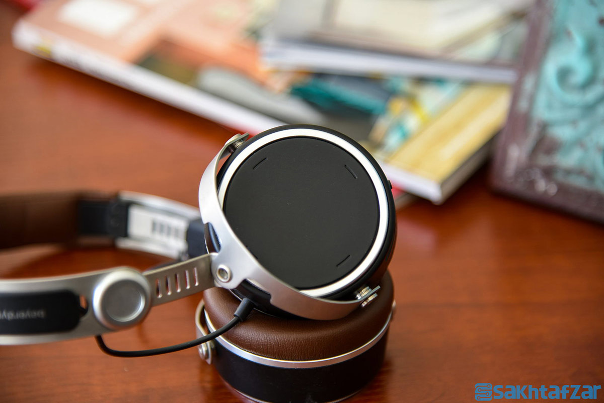 بررسی هدفون حرفه ایWireless Aventho شرکت Beyerdynamic