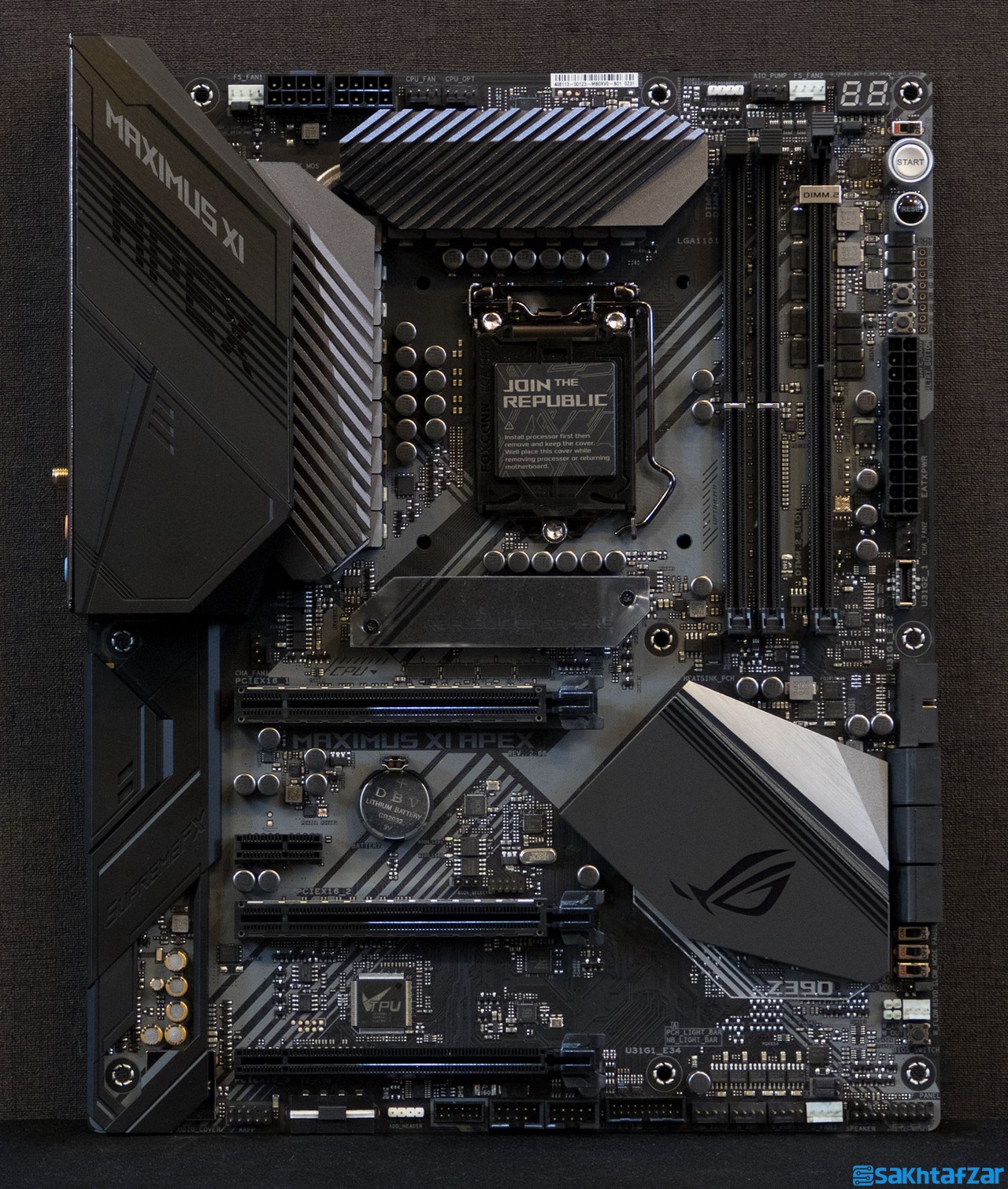 بررسی مادربرد ASUS Z390 ROG MAXIMUS XI APEX