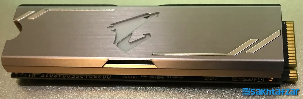 بررسی اس اس دی GIGABYTE AORUS RGB 512GB
