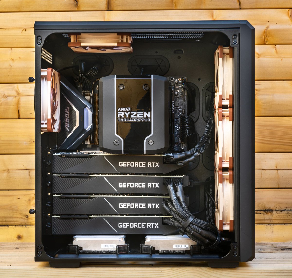 کامیپوتر قدرتمند با 4 کارت گرافیک NVIDIA RTX 2080 TI